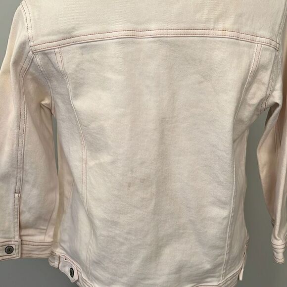 Stretch Women's White Denim Jacket - Picture 4 of 9